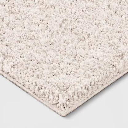 4'x5'6" Cream Plush Shag Washable Accent Rug - Room Essentials™