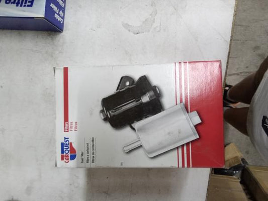 CARQUEST Fuel Filter with OE Matched Construction and Bracket, Hoses, Clamps Included